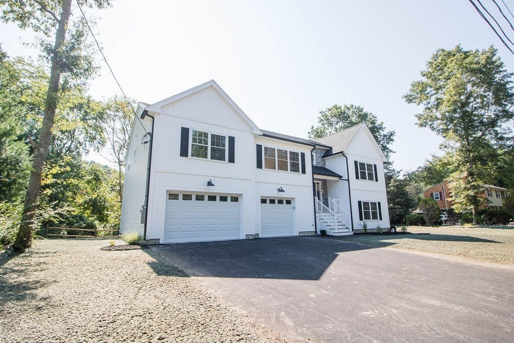 1 Sherwood Lane, Lakeville, MA 02347