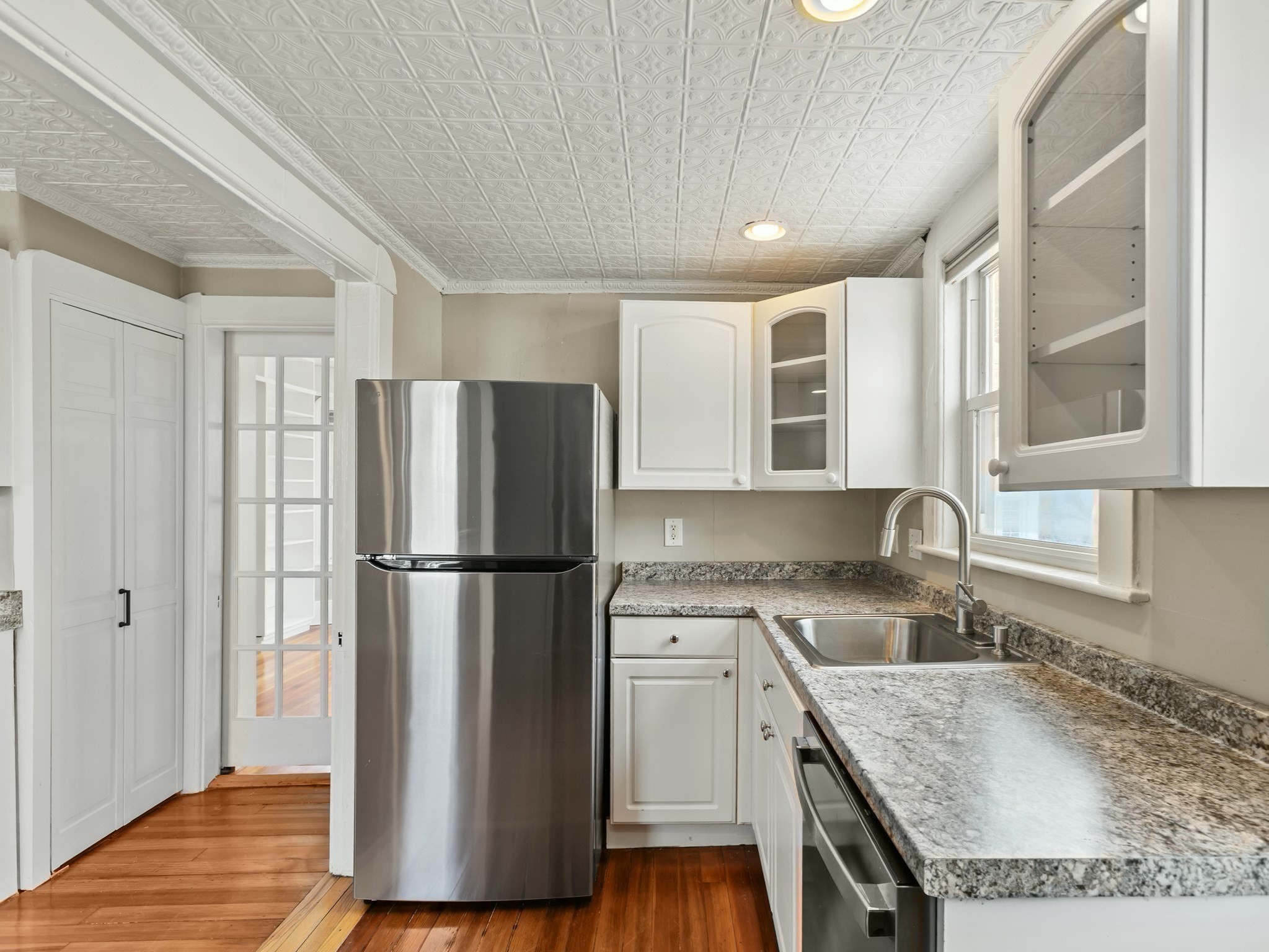 481 Humphrey, Swampscott, MA 01907 - Image 12