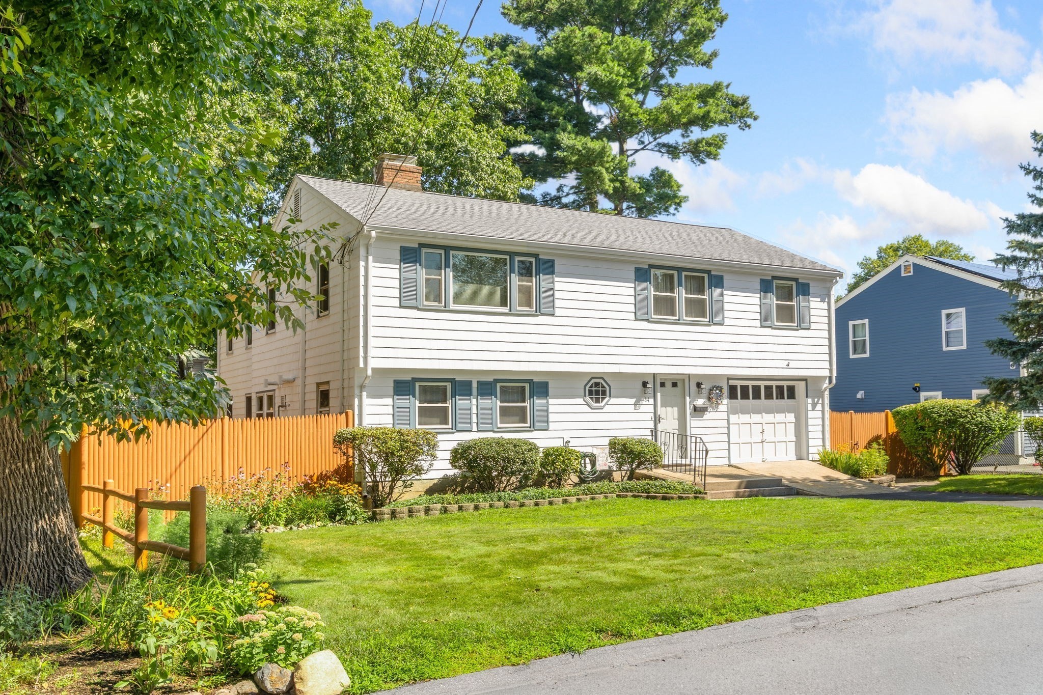 64 Heywood Ave, Melrose, MA 02176