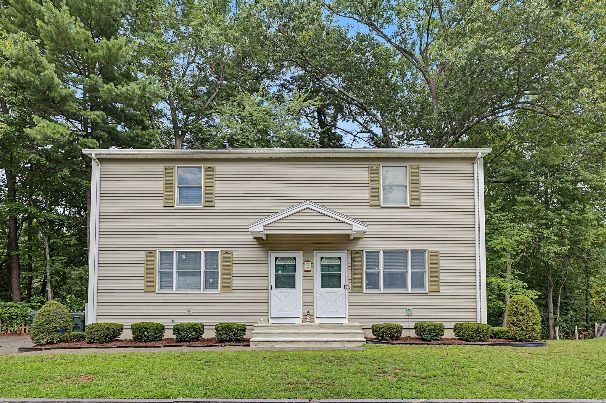 58 Beverly Lane, Springfield, MA 01151