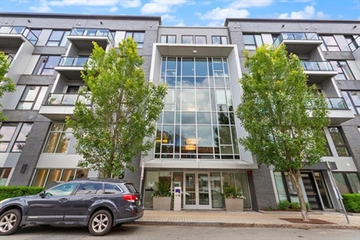 45 W 3rd St, Apt 329
