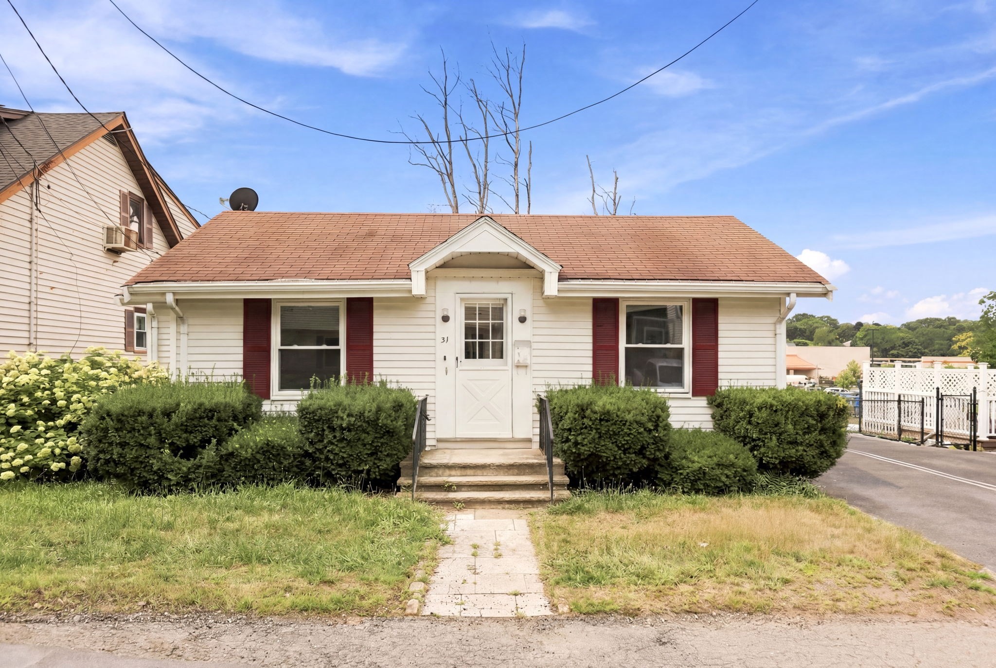 31 Perkins St, Quincy, MA 02169