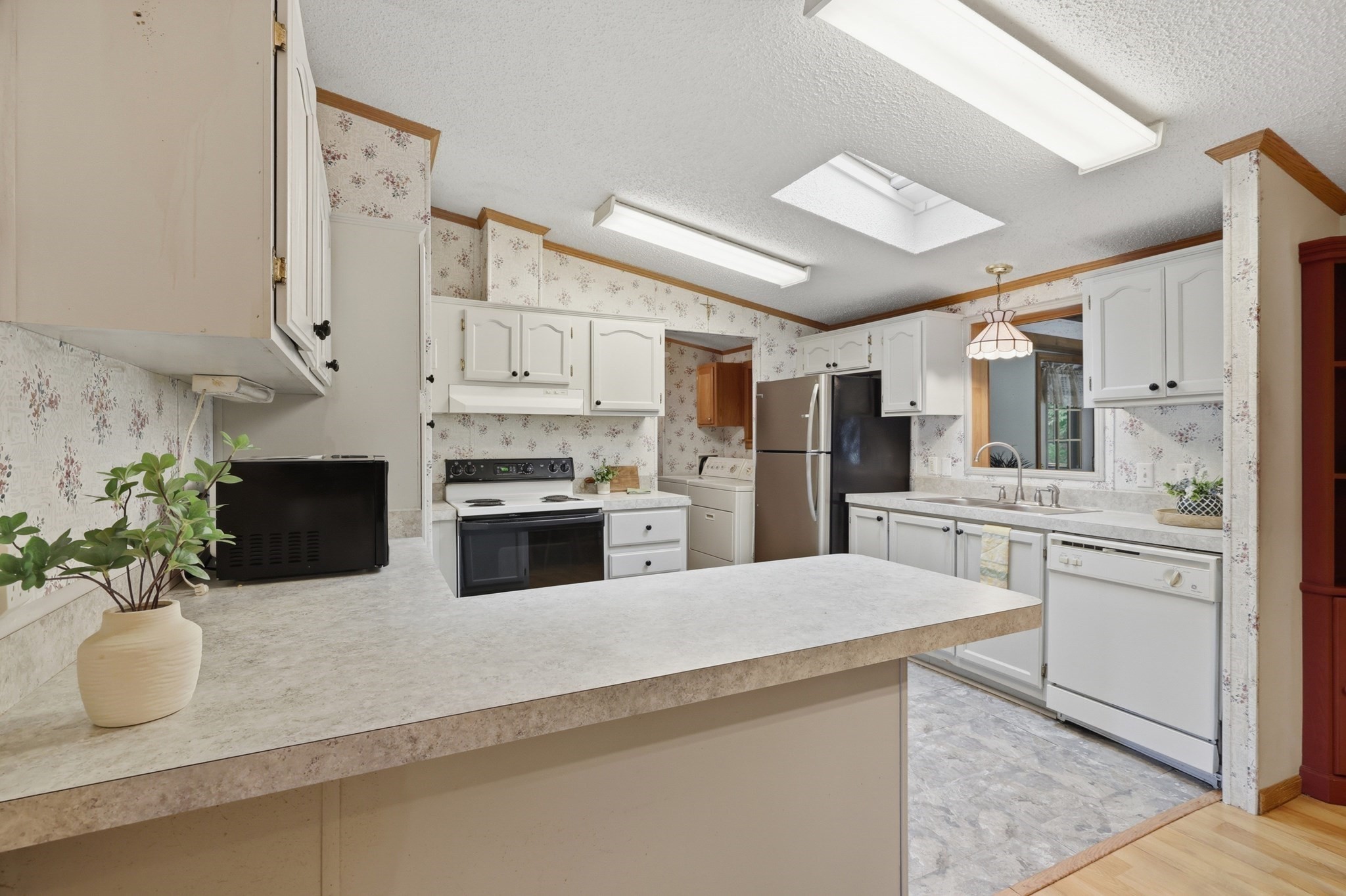 33 Bayberry Drive, Gardner, MA 01440 - Image 6