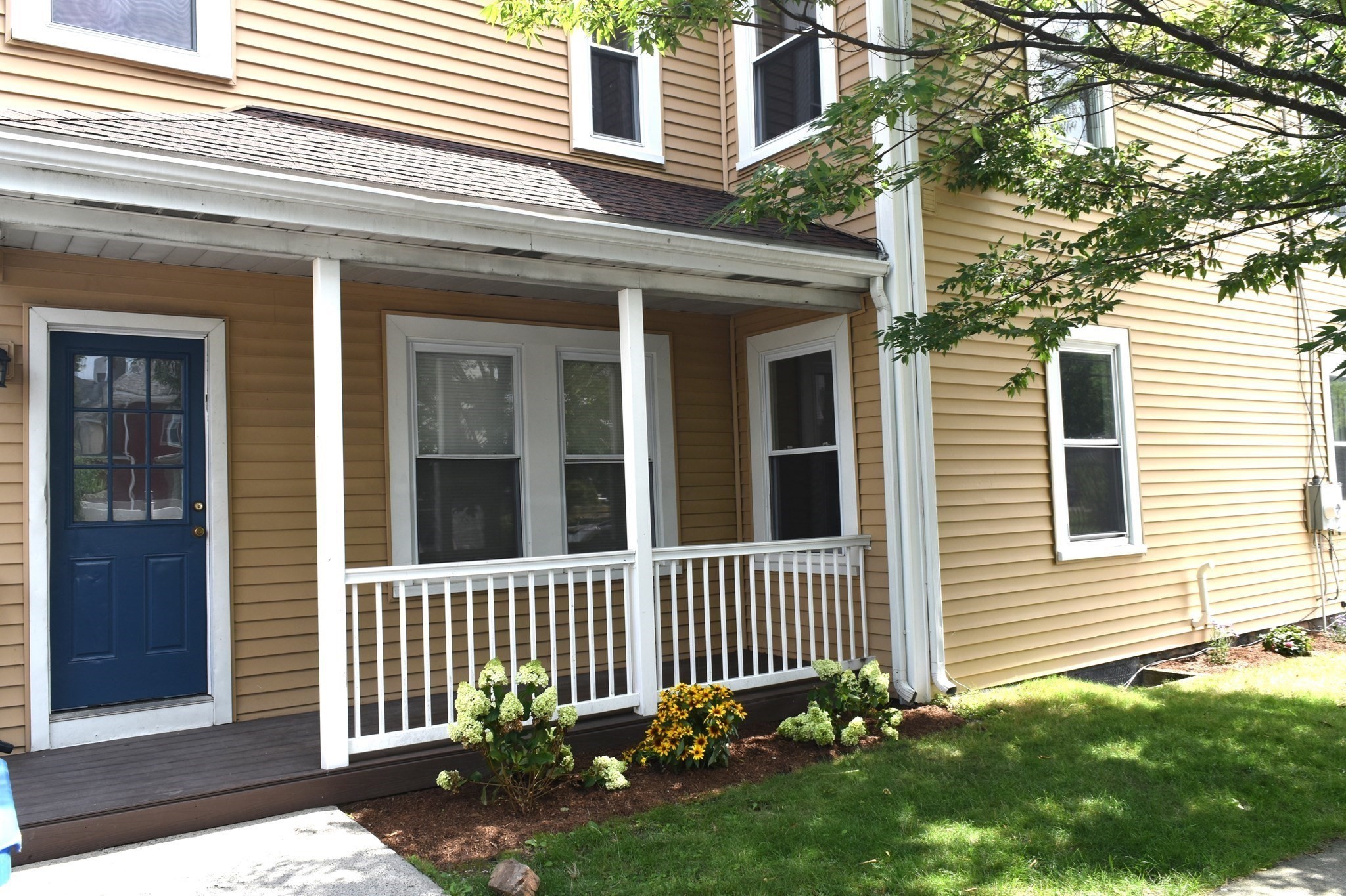 27 Highland St, Waltham, MA 02453 - Image 2