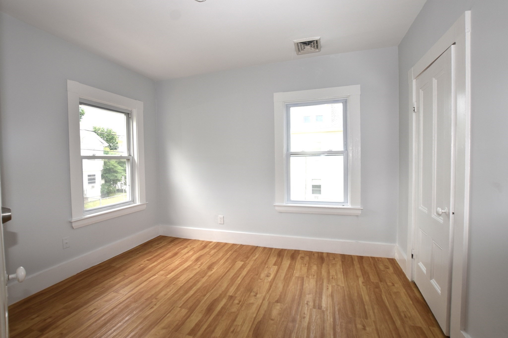 27 Highland St, Waltham, MA 02453 - Image 19
