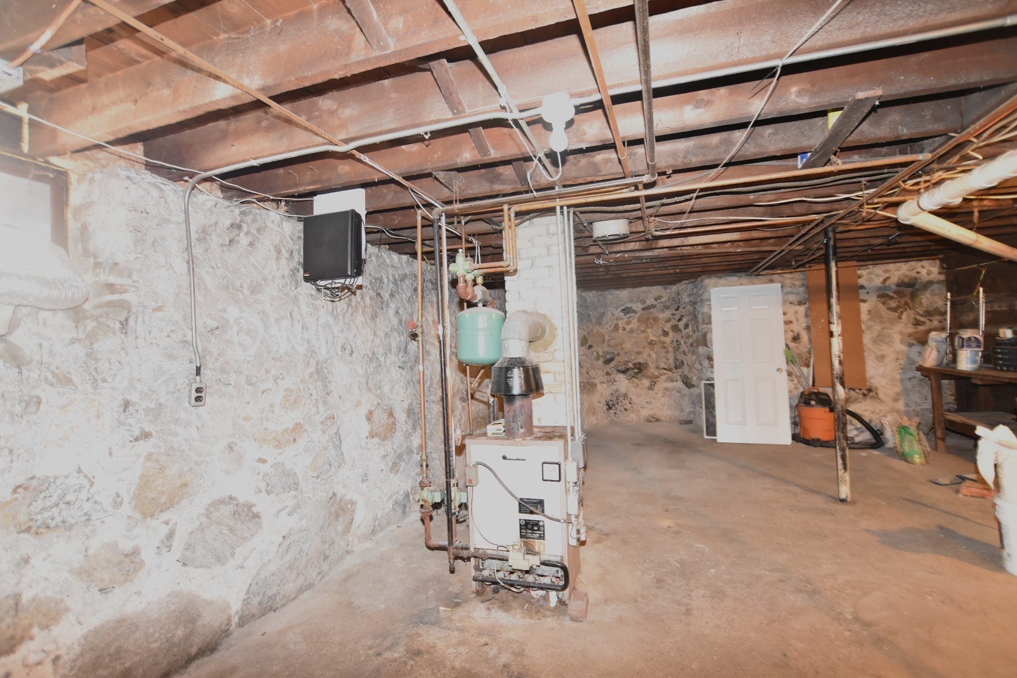 27 Highland St, Waltham, MA 02453 - Image 34