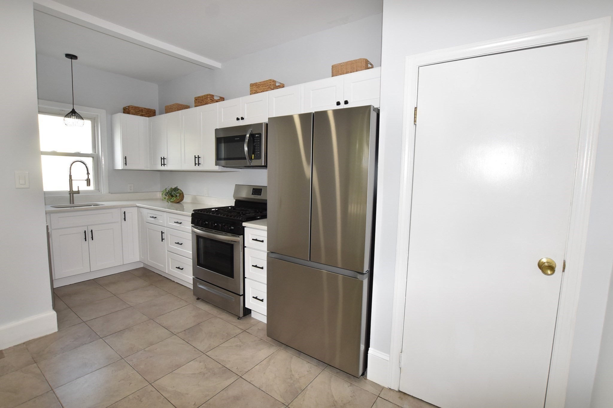 27 Highland St, Waltham, MA 02453 - Image 7