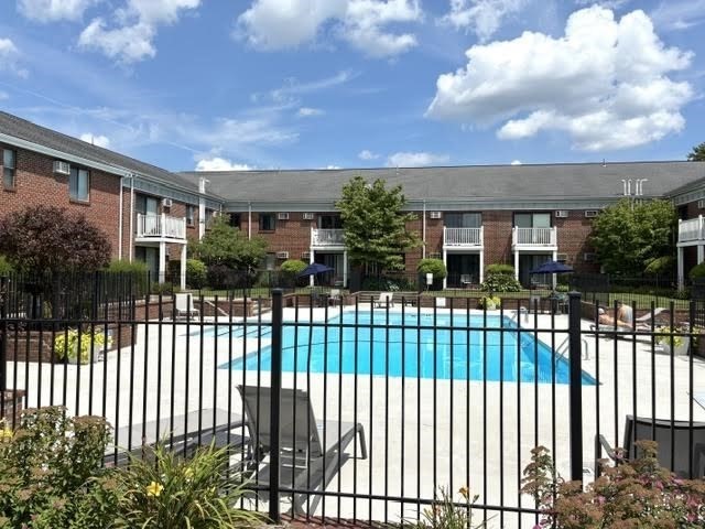 760 Farm Road Unit 209, Marlborough, MA 01450