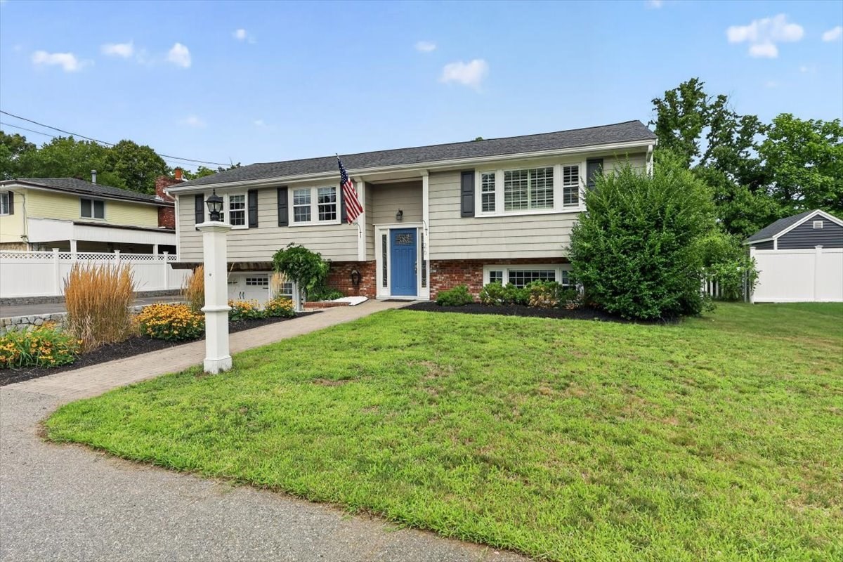 26 Townsend Ave, Braintree, MA 02184