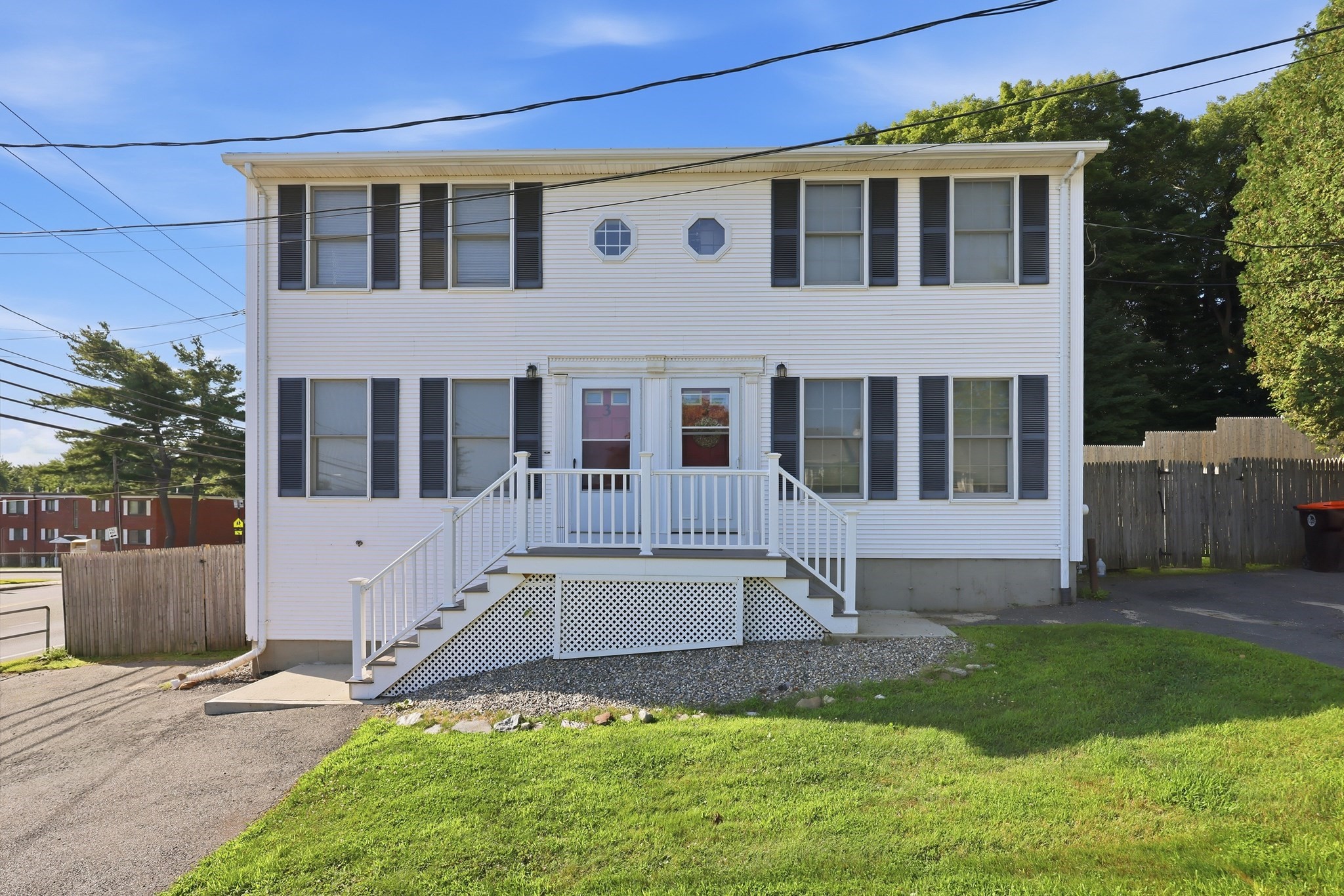 3 Hamar Dr, Agawam, MA 01030