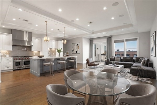 621 East 1st Street, Apt D3