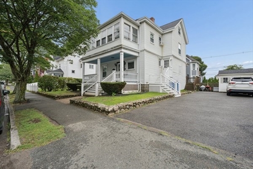 24 Richardson Ave, Apt 1