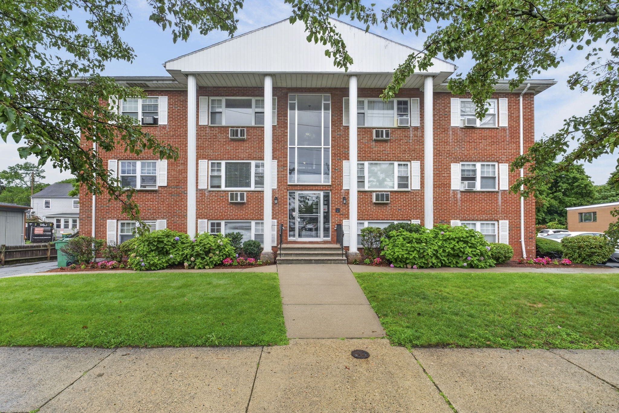 924 Main St Unit 23, Woburn, MA 01801