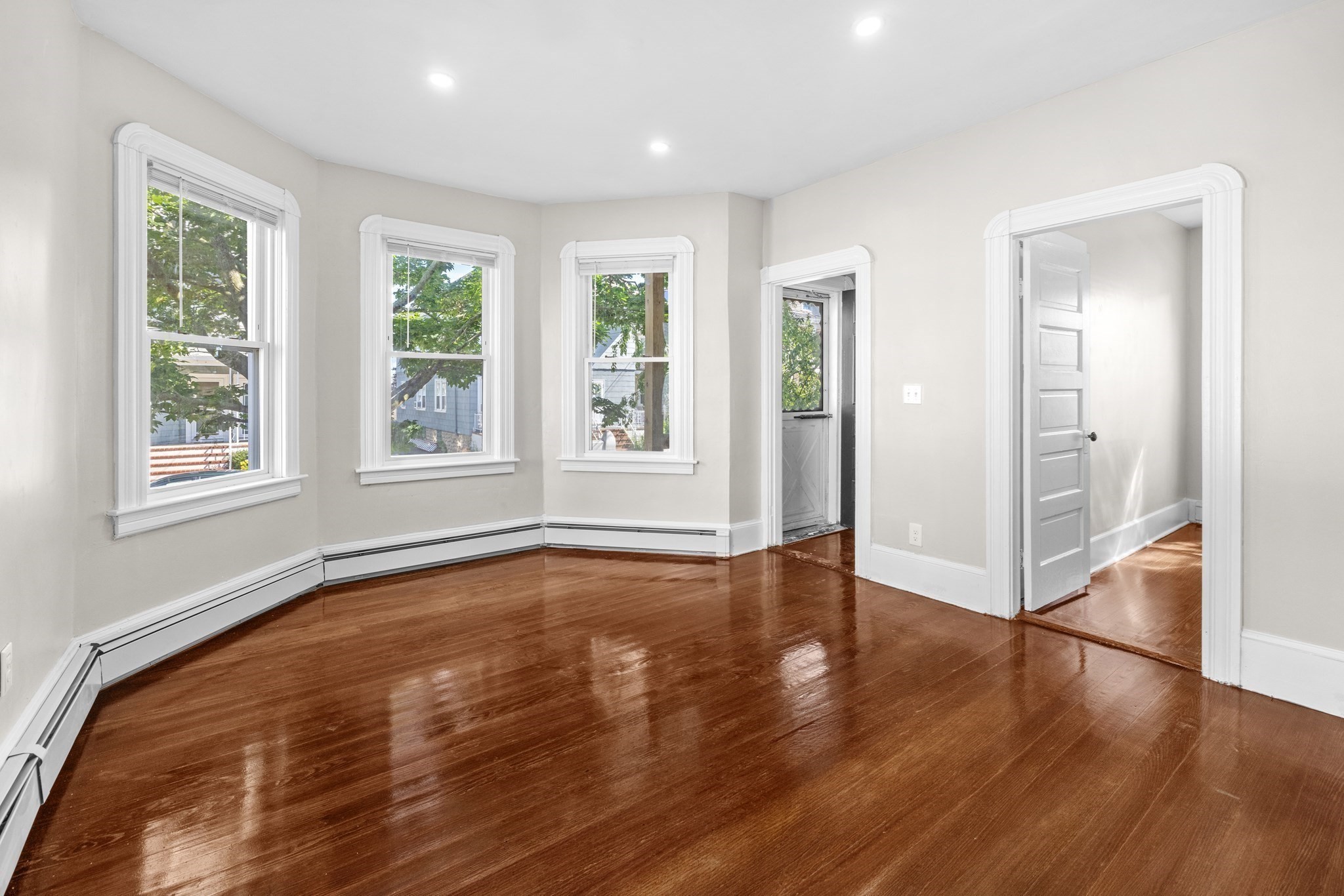96 Clara St, New Bedford, MA 02744