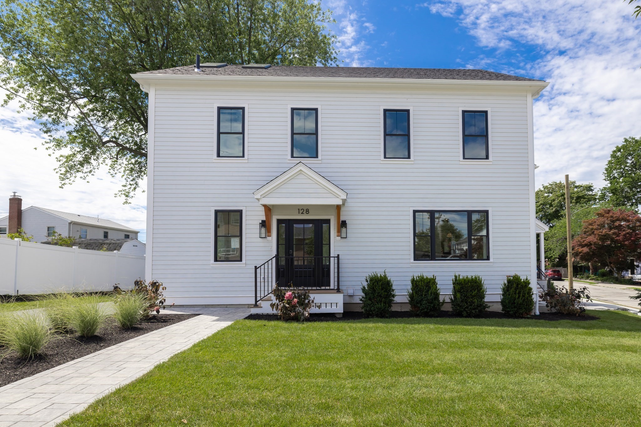 128 Carey Ave Unit 128, Watertown, MA 02472
