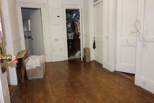 238 Hemenway Street, Apt 6