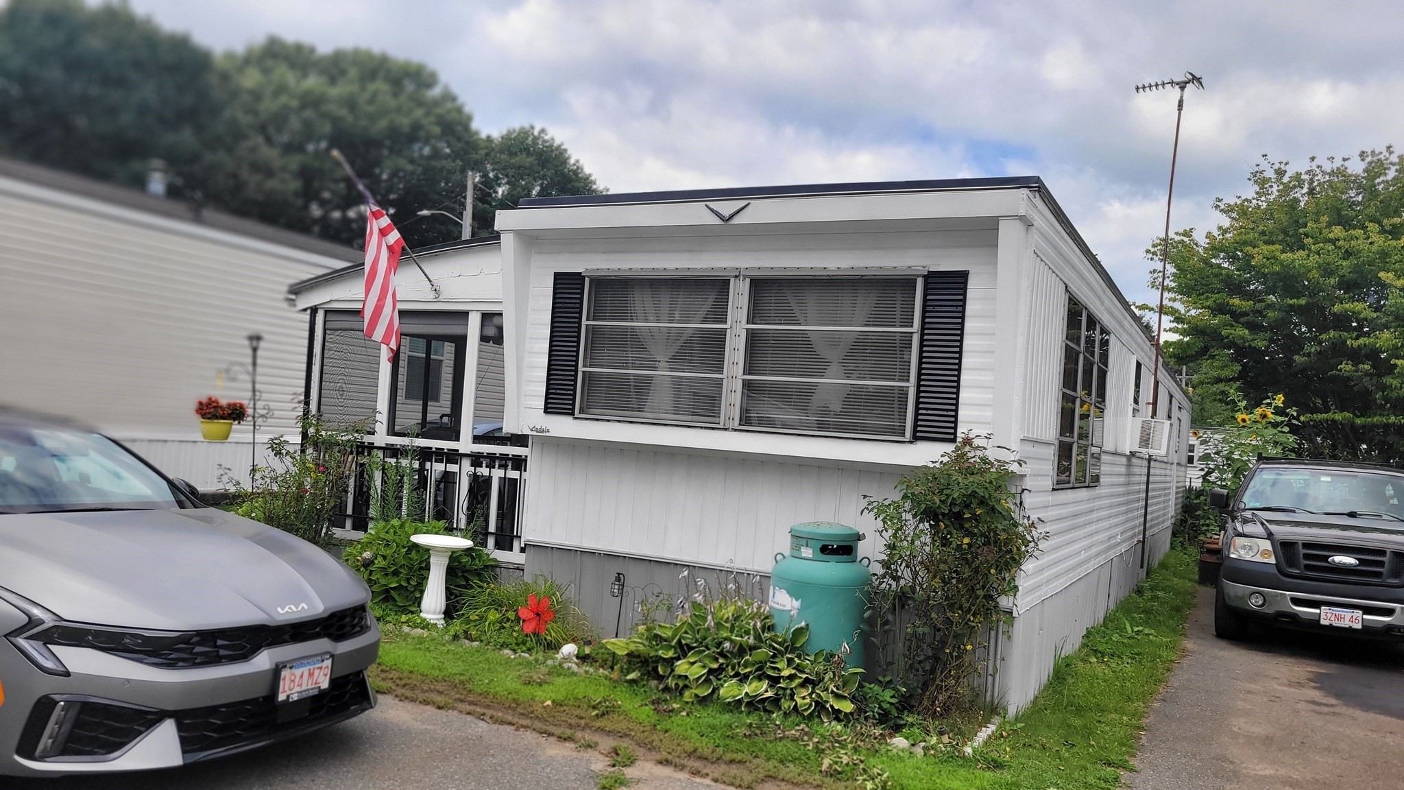 261 Newbury Unit 49B, Peabody, MA 01960