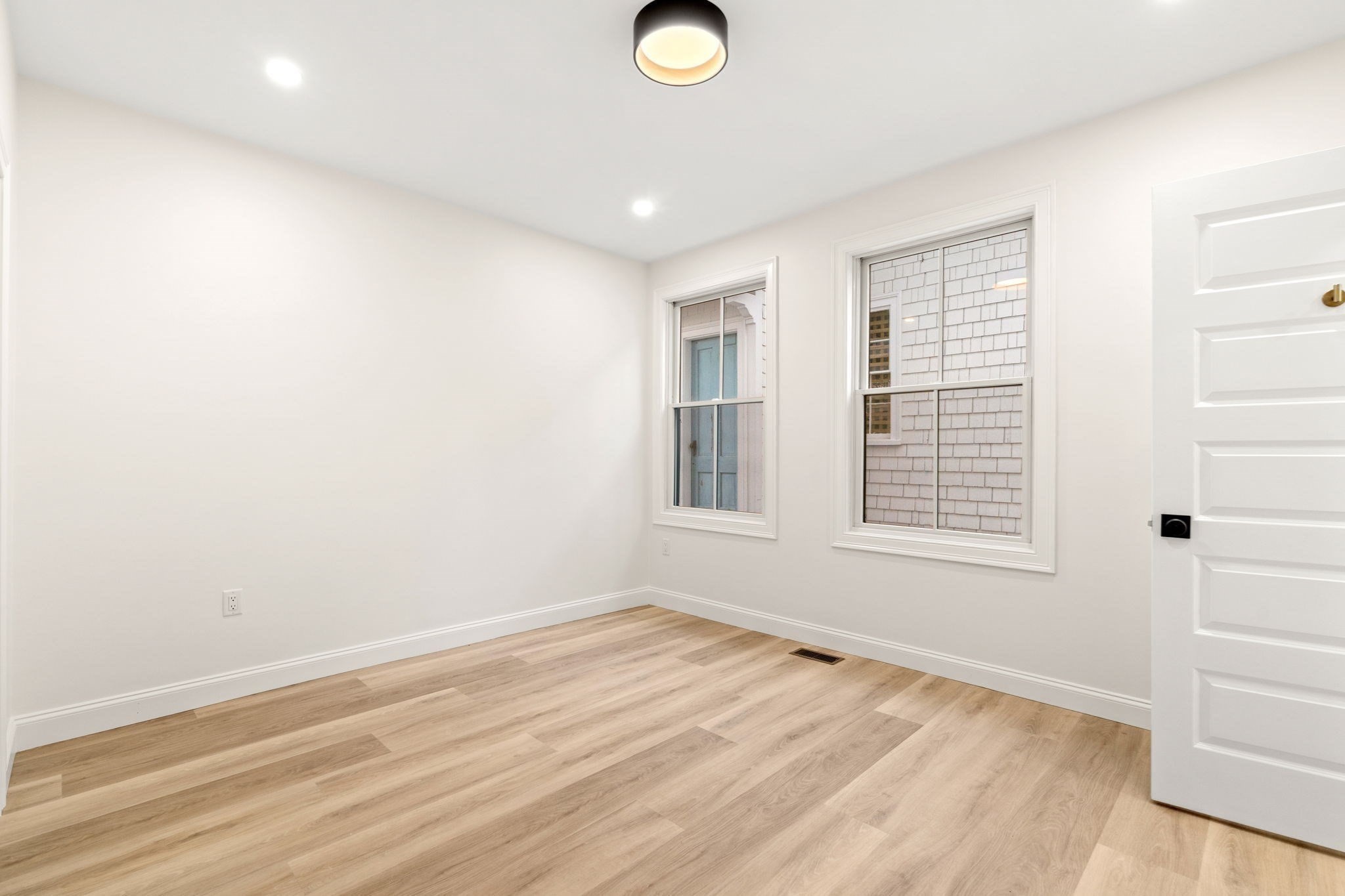 45 Beach Road, Gloucester, MA 01930 - Image 15
