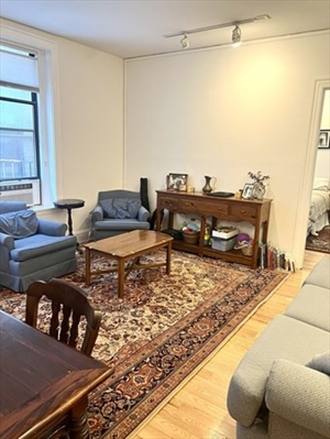 362 Commonwealth Avenue, Apt 6C