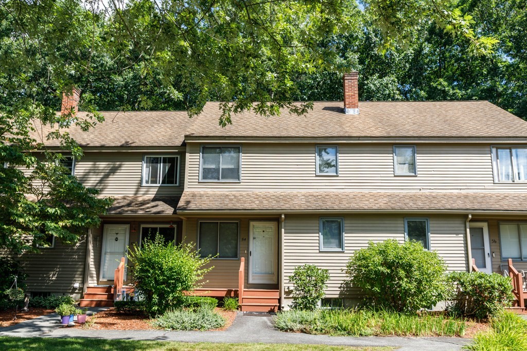 54 Macintosh Lane Unit 54, Leominster, MA 01453