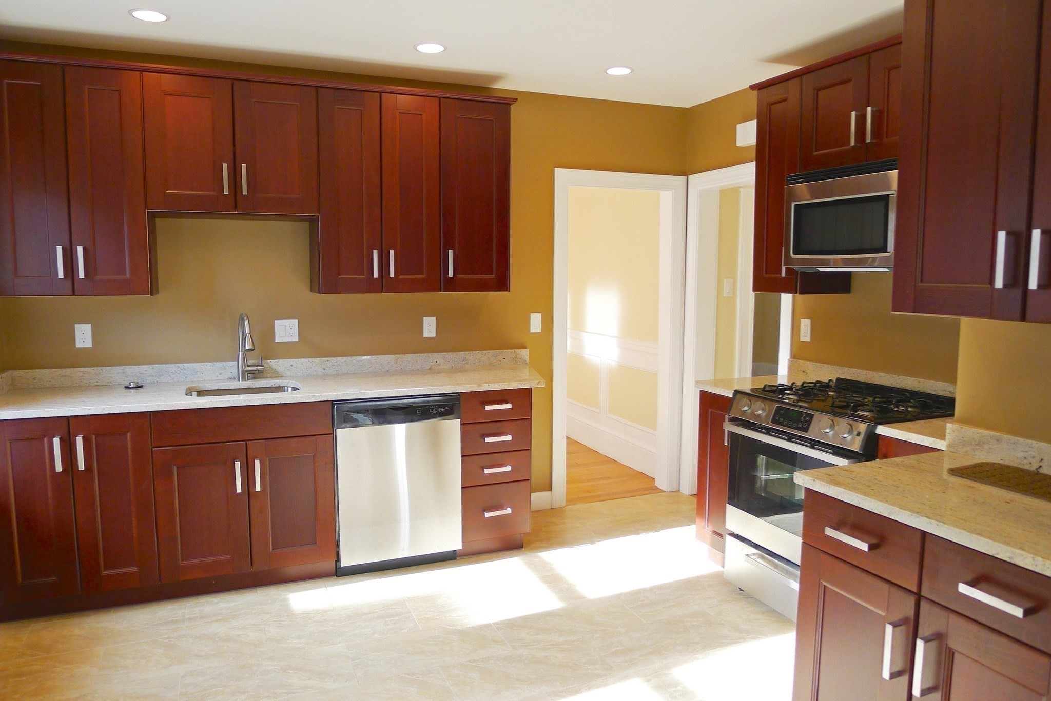 166 East Side Pkwy, Newton, MA 02458 - Image 12