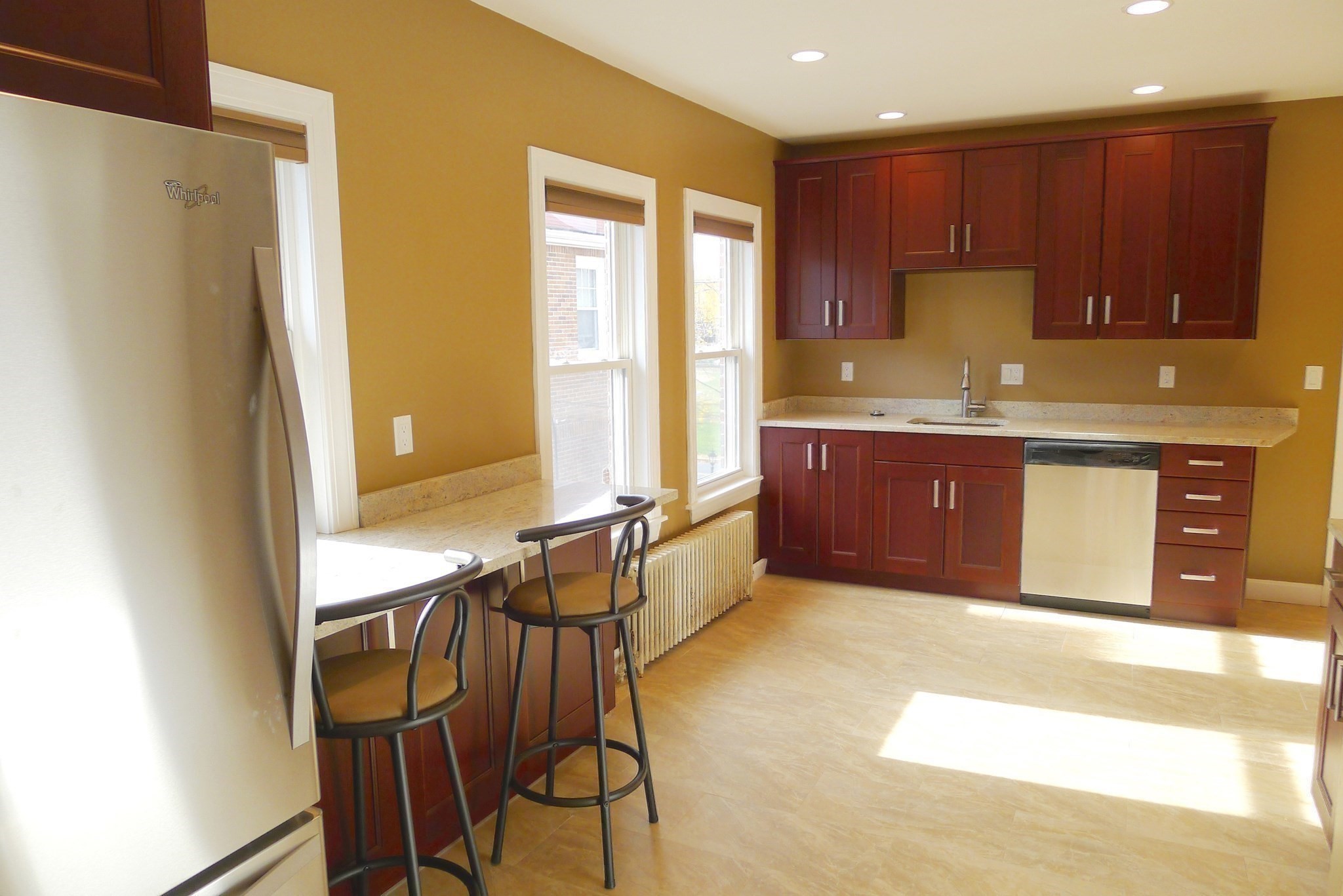 166 East Side Pkwy, Newton, MA 02458 - Image 14