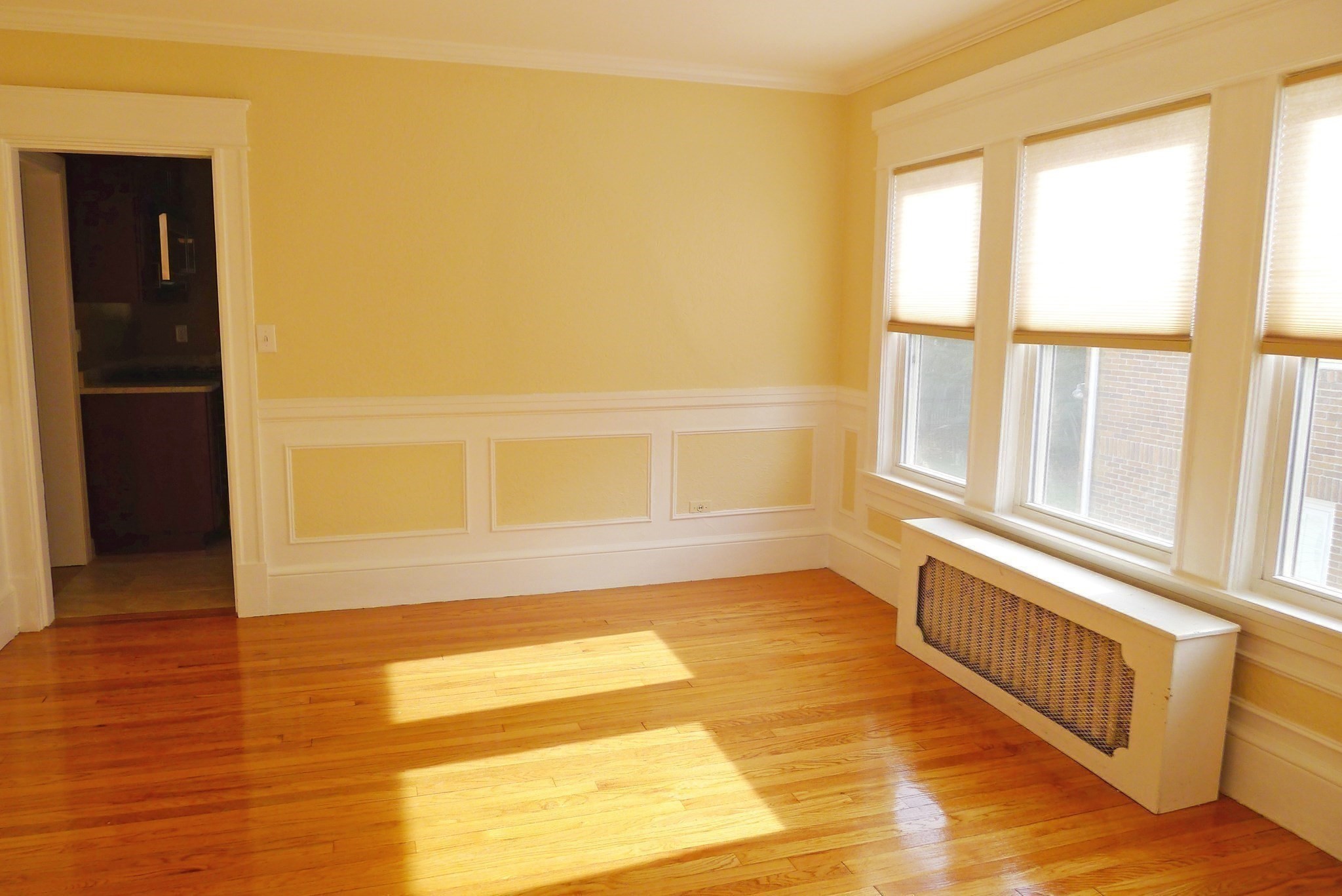 166 East Side Pkwy, Newton, MA 02458 - Image 18