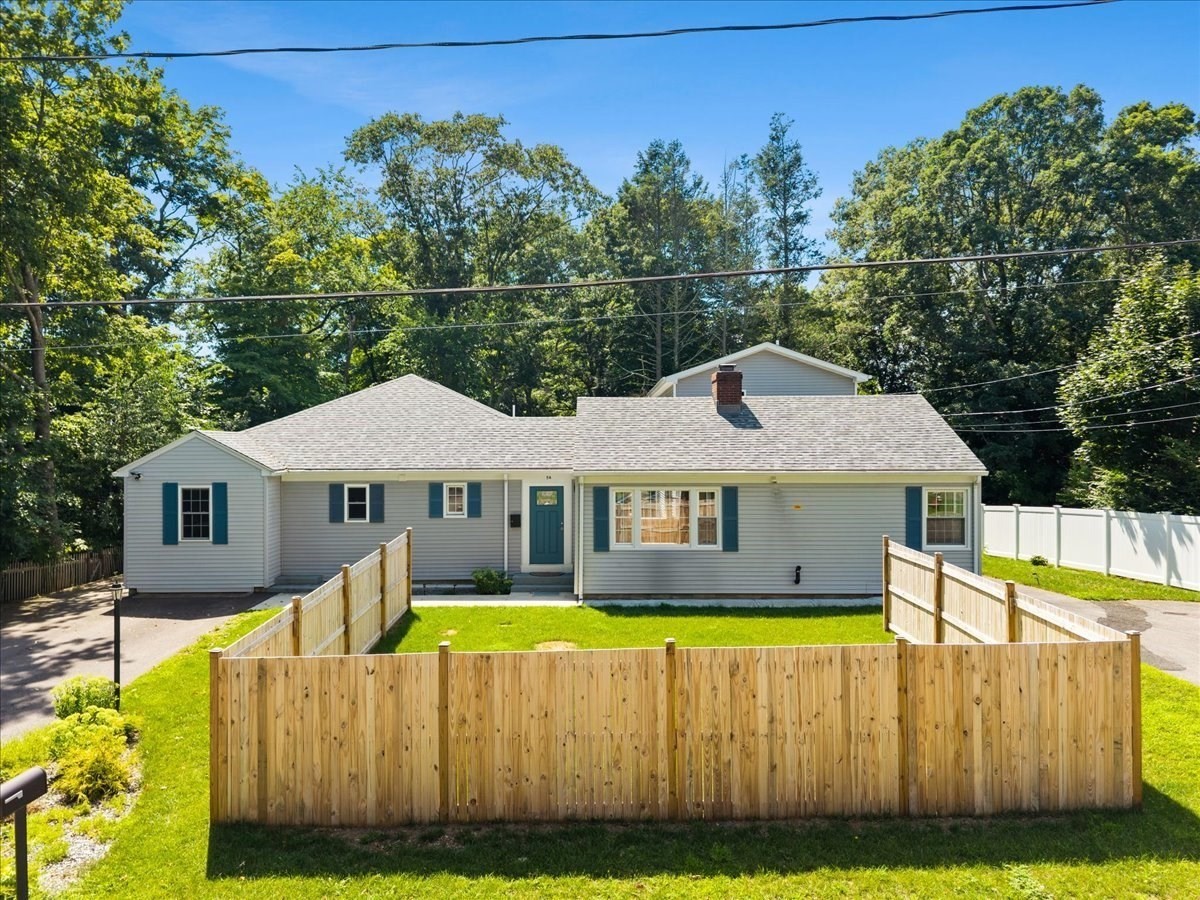 5 Highland Avenue, Plainville, MA 02762