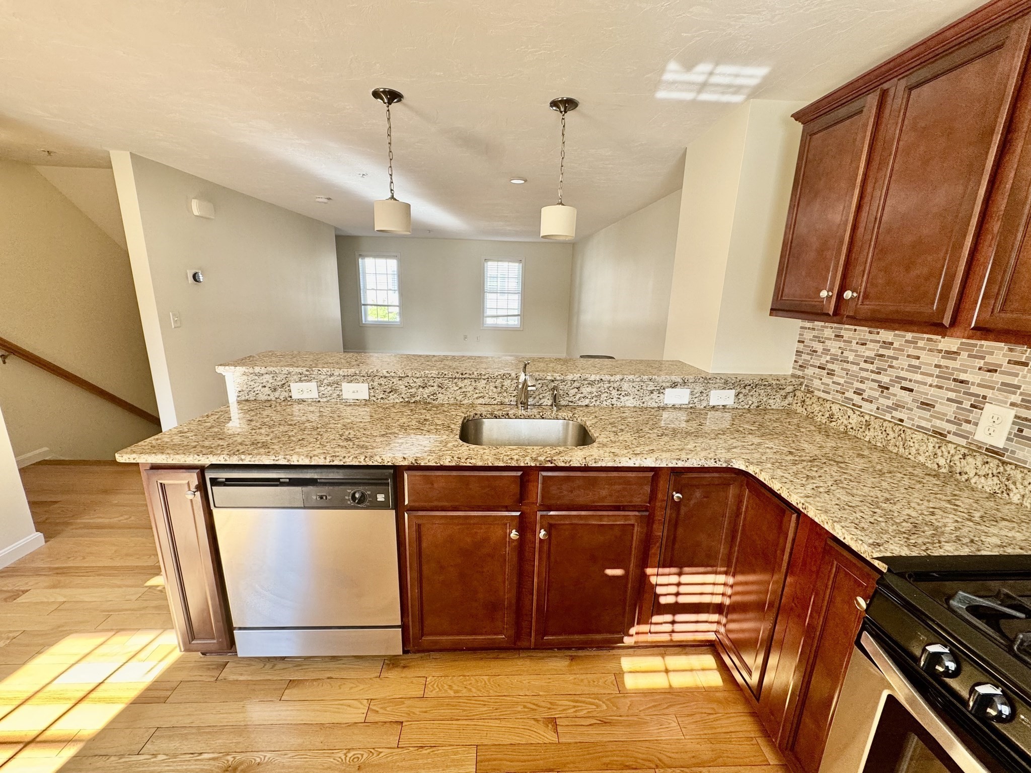 80 Rogers St Unit 503, Lowell, MA 01852