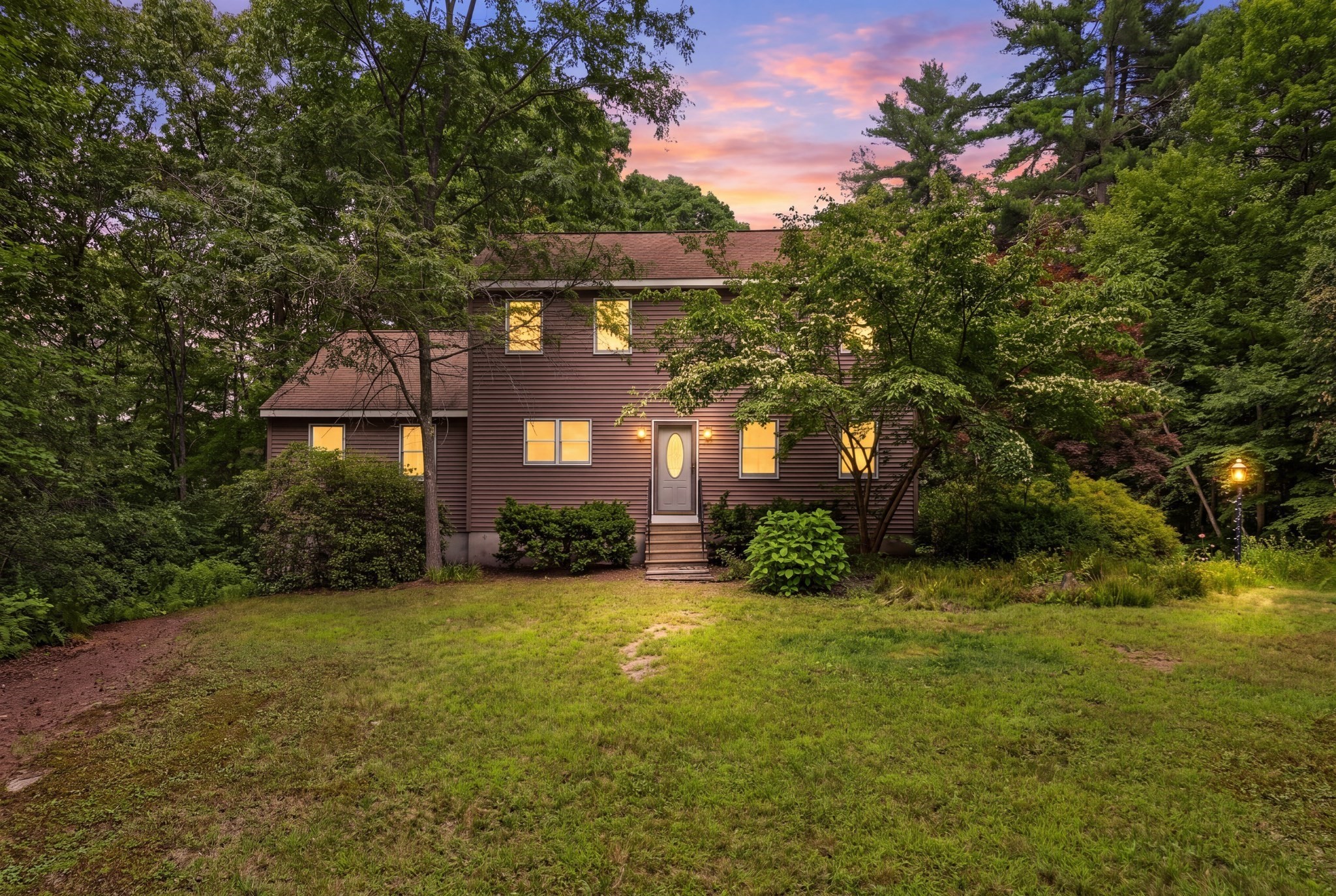 232 Gold St, Belchertown, MA 01007