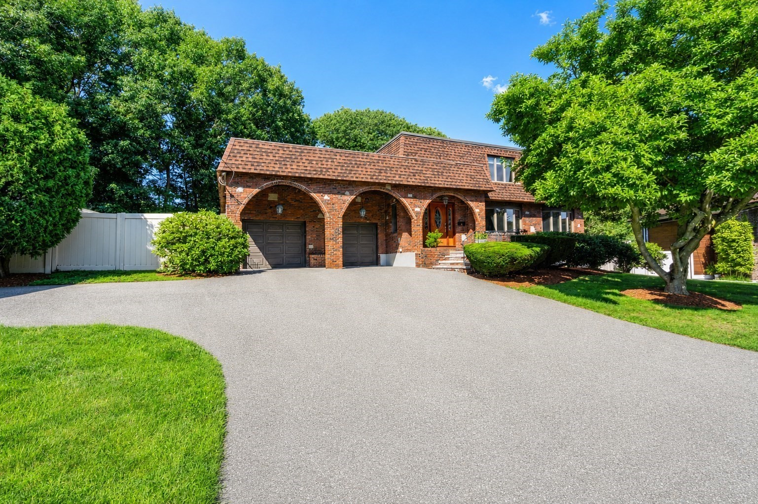 15 Cabot Road, Stoneham, MA 02180