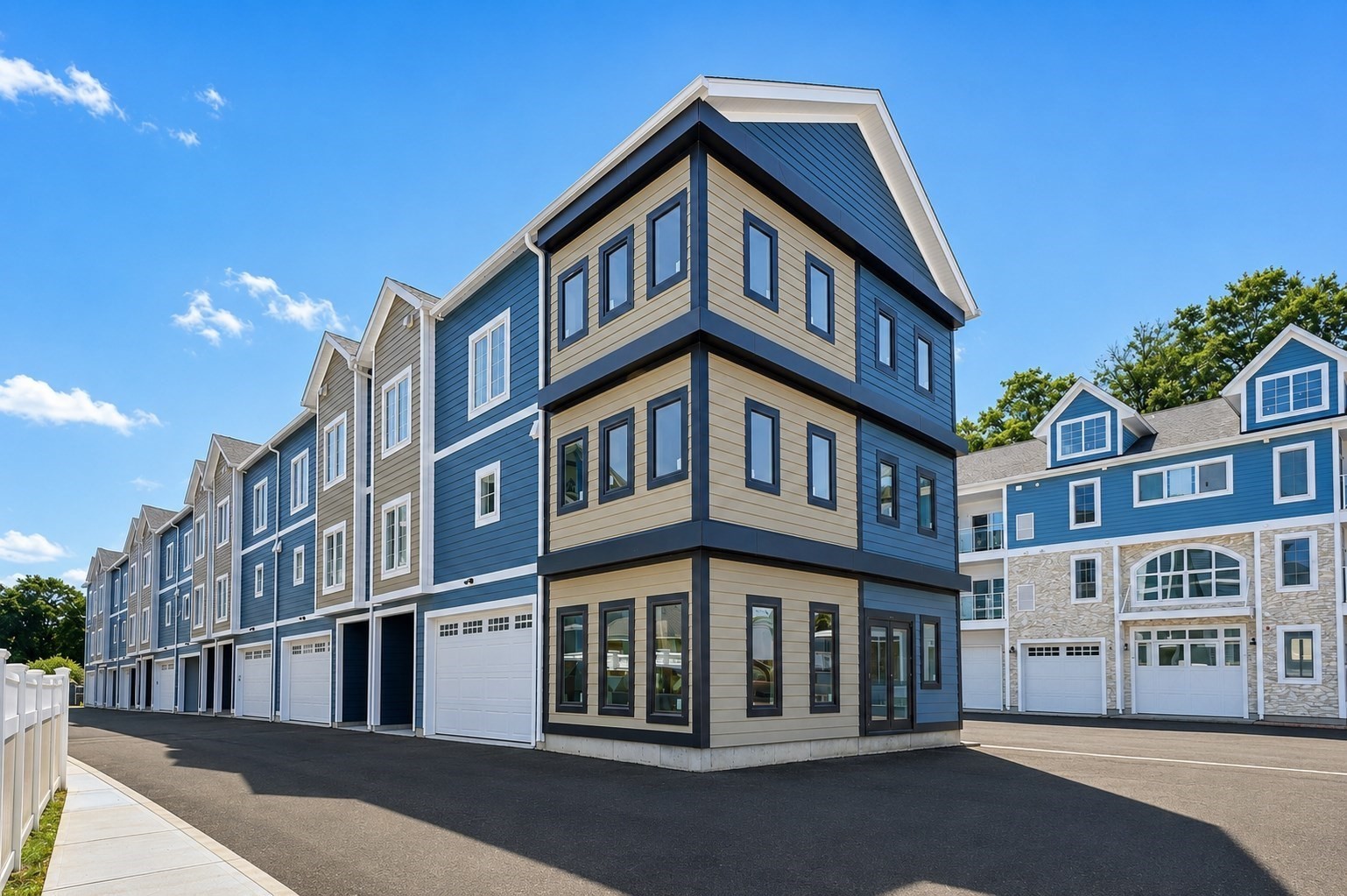 2 Nylah Crossing Unit 2, Franklin, MA 02038