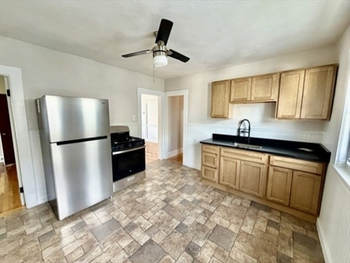 272 Willis Ave, Apt 272