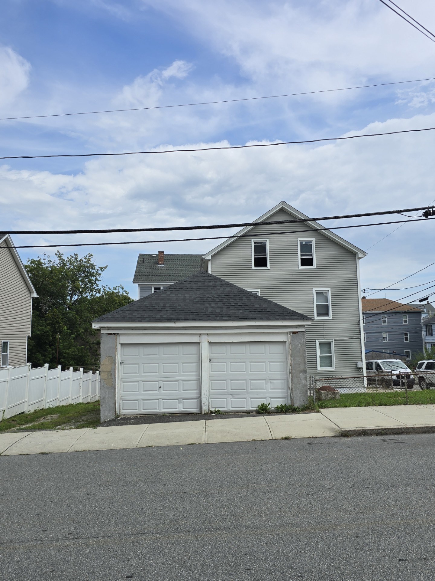 292 Tecumseh St, Fall River, MA 02721