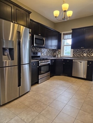 8 Tacoma, Apt 1