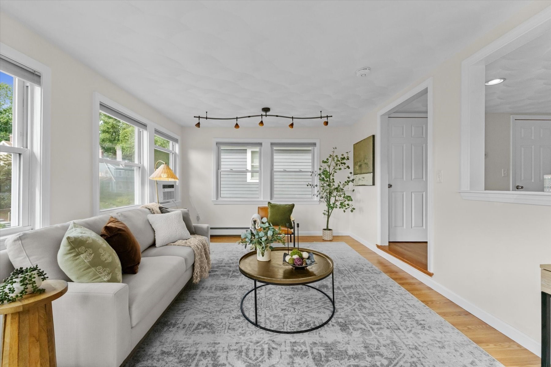 43 Elm St, Medford, MA 02155