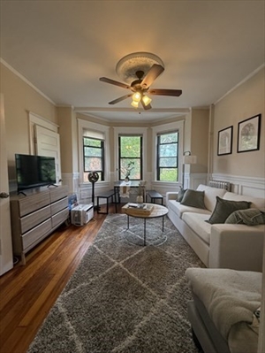552 Tremont St, Apt 4
