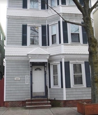 257 E St, Apt 1