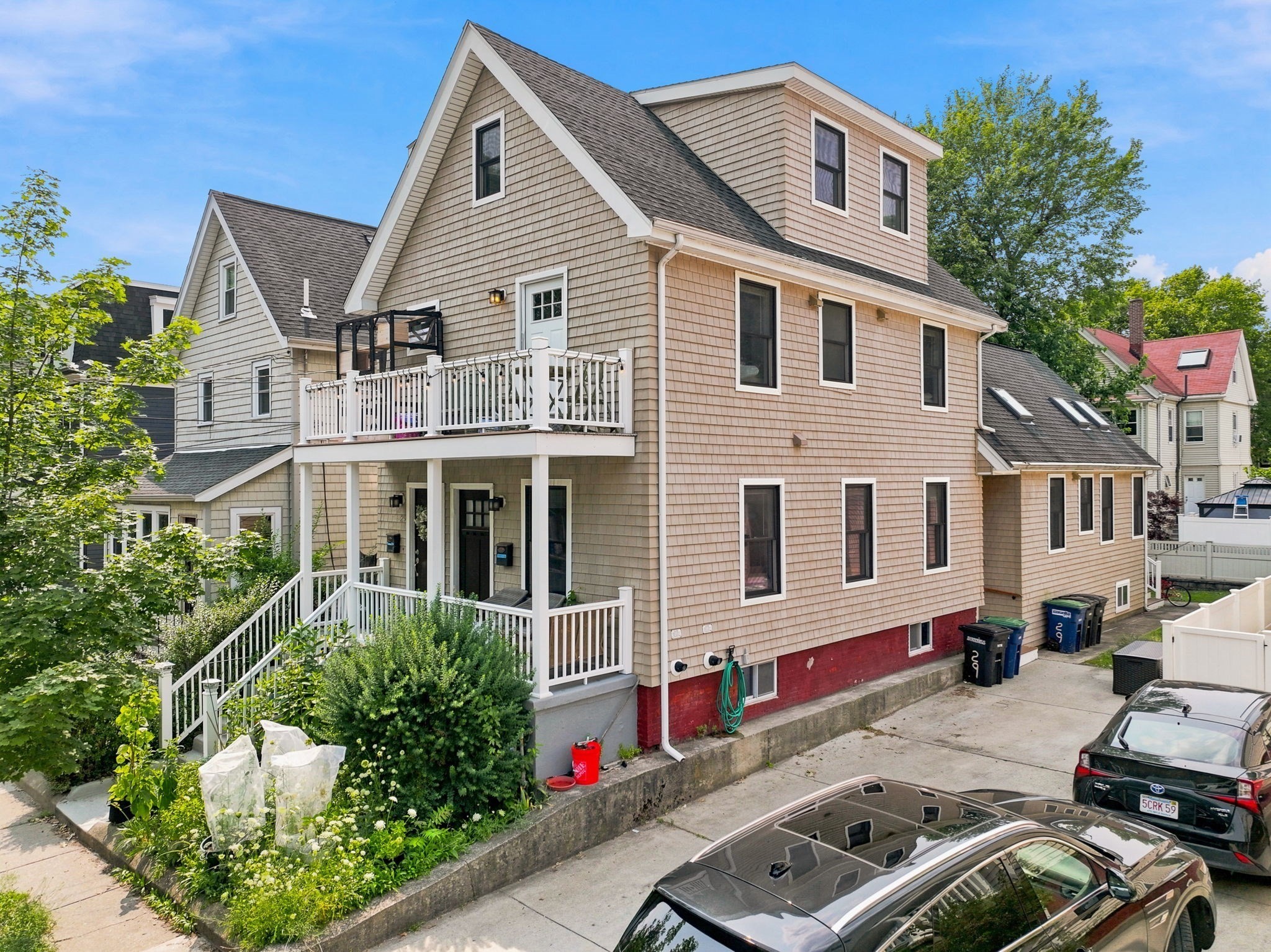 29 Elmwood Street, Somerville, MA 02144