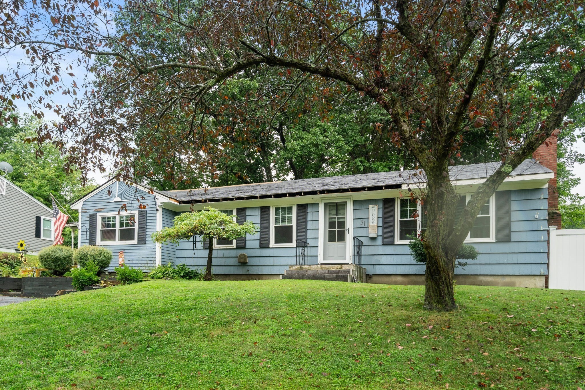 31 Helen Dr, West Boylston, MA 01583