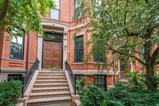 216 Commonwealth Avenue, Apt 3