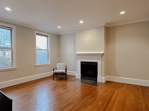 92 Elm Street, Apt 1