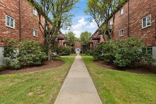 38 Westgate Rd, Apt 1