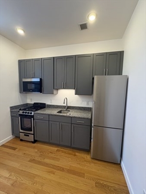 64 Market Street, Apt 304