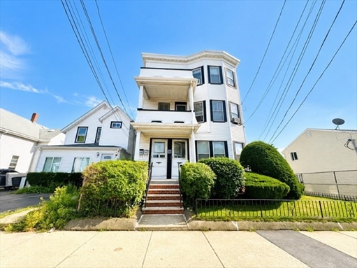 19 Bradford St, Apt 1
