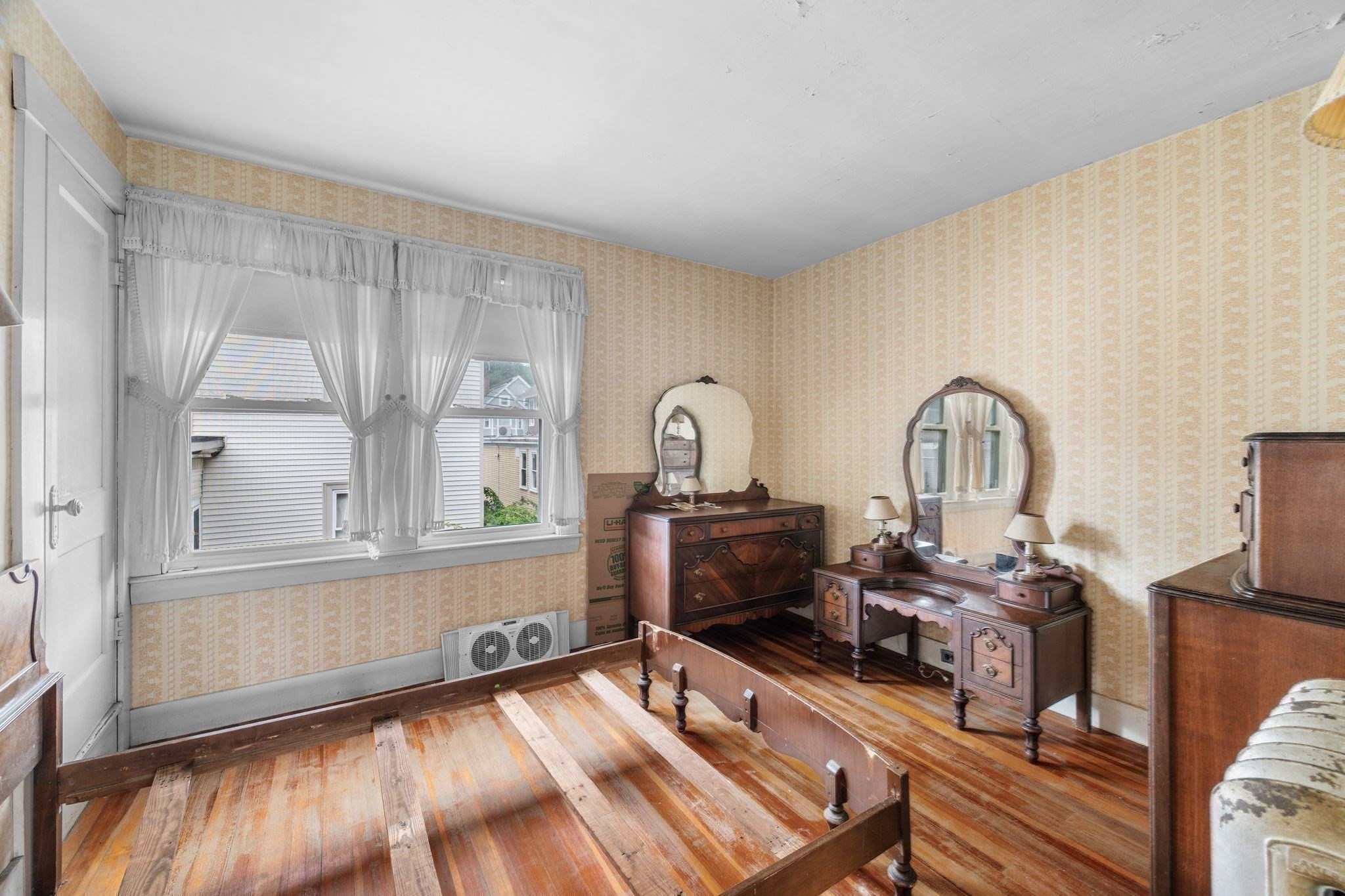 147 Oakland Ave, Methuen, MA 01844 - Image 14