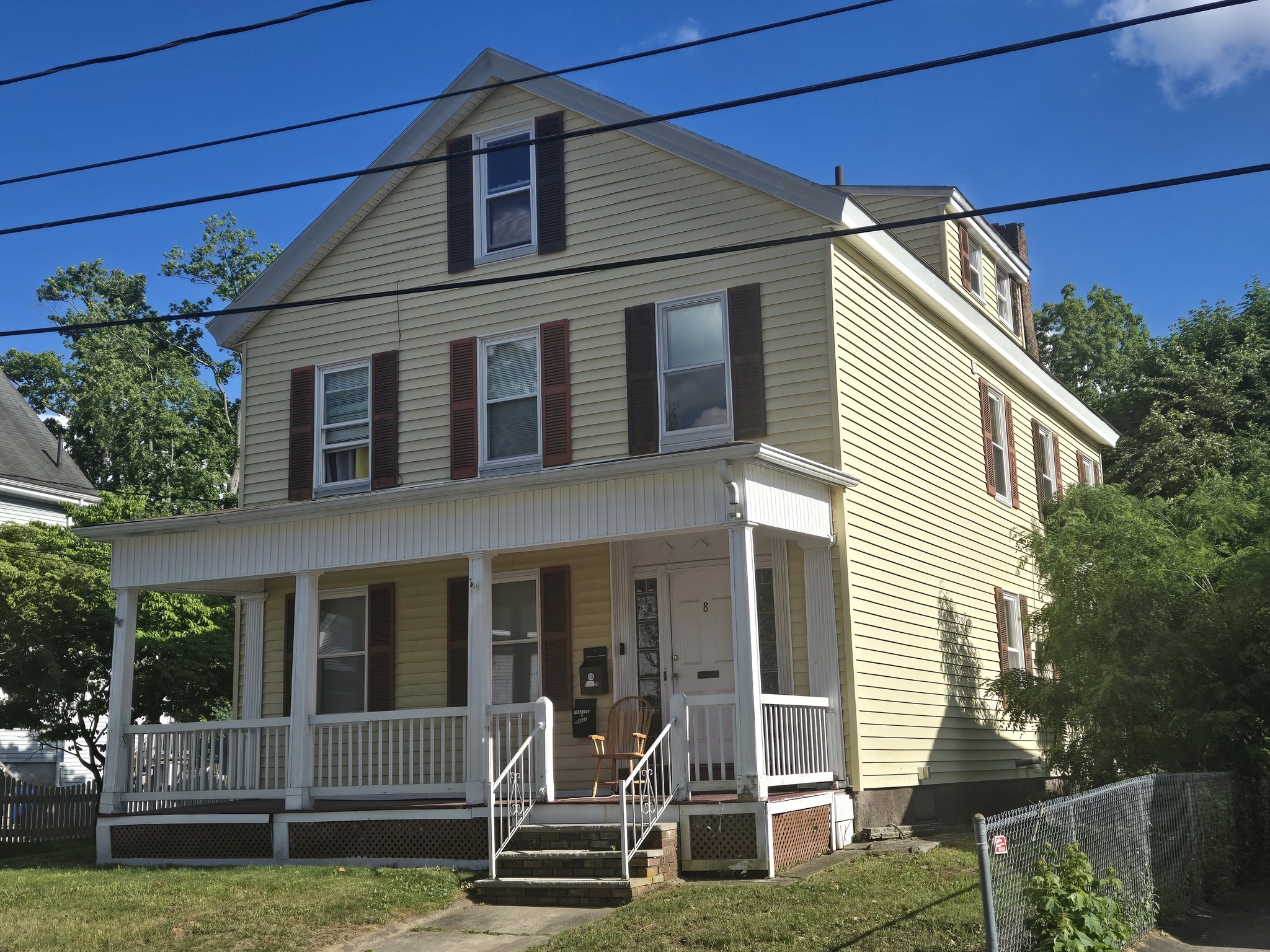 8 Coram St, Taunton, MA 02780