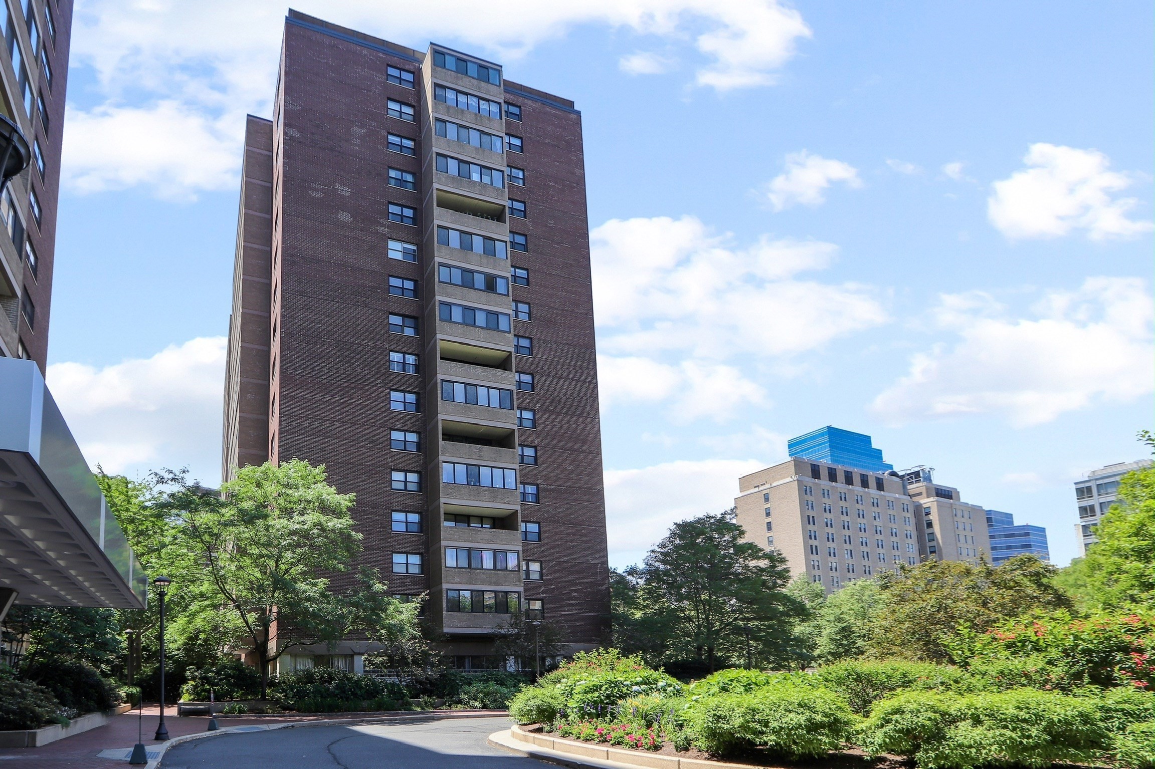 2 Hawthorne Pl Unit 10K, West End, Boston, MA 02114 - Image 22