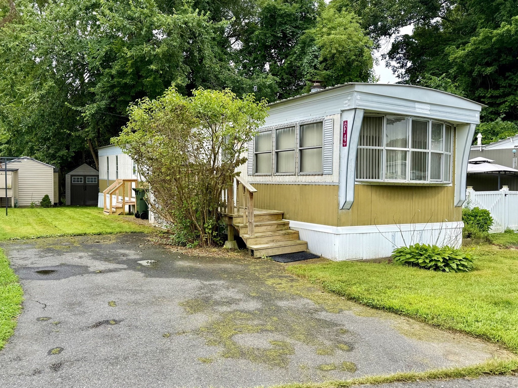 229 Miller St Unit F4, Ludlow, MA 01056