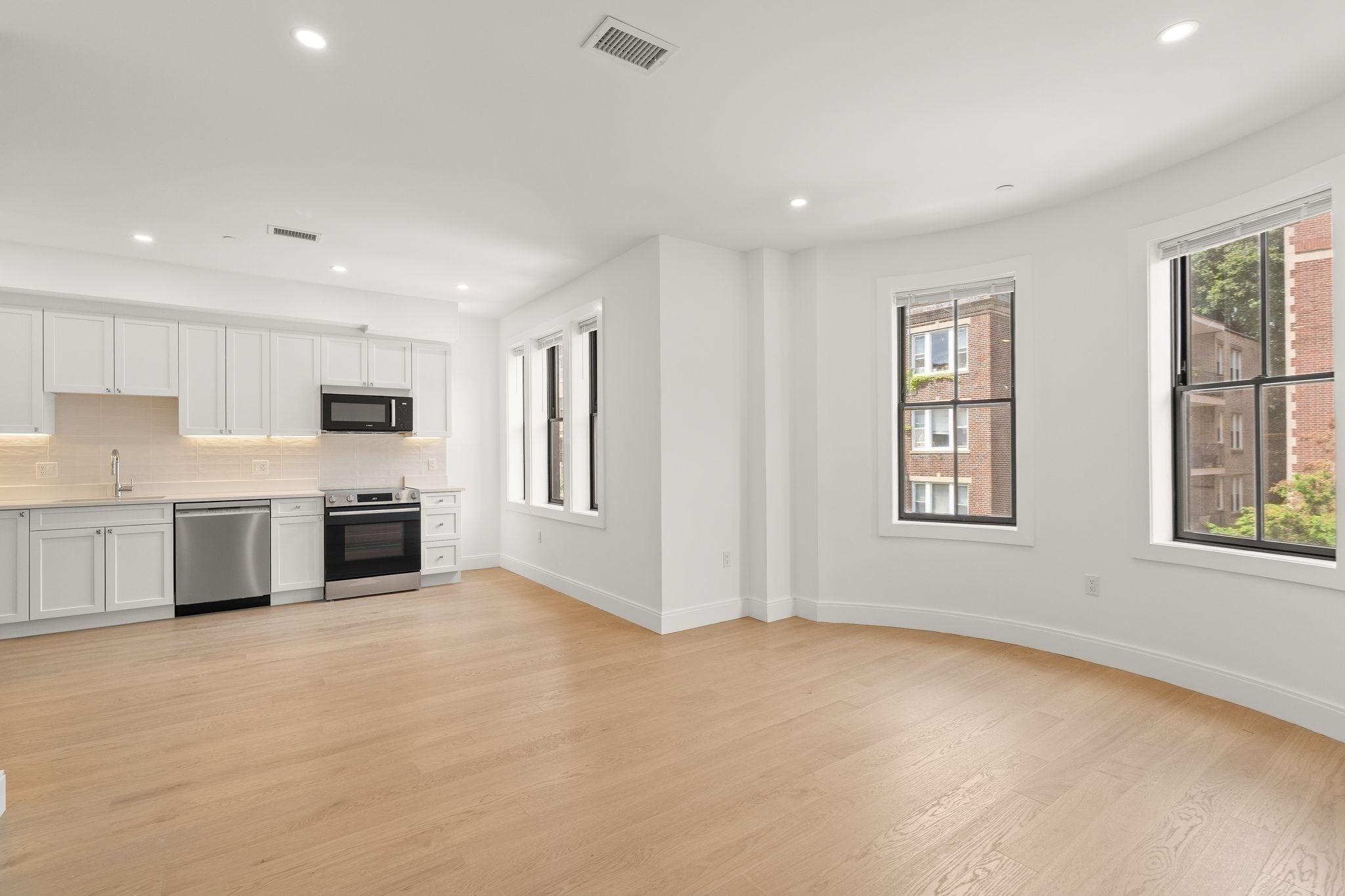 32 Orkney Road Unit 2, Boston College, Boston, MA 02135
